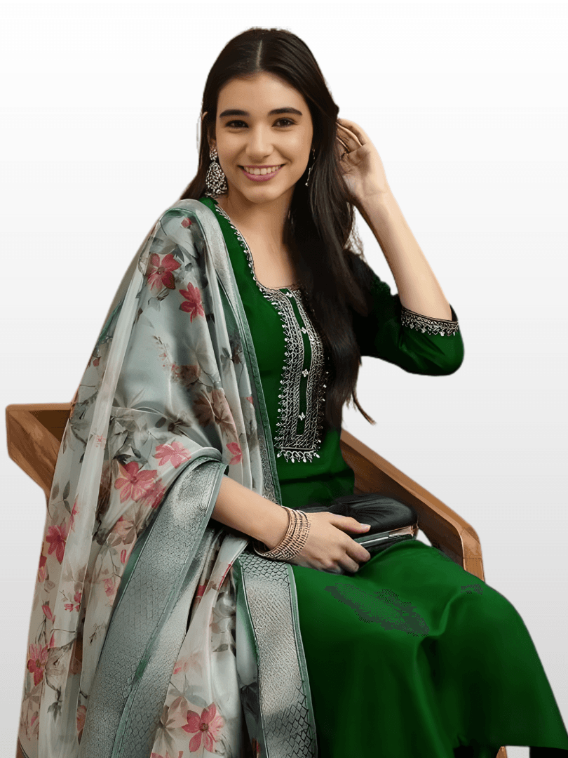 Emerald Green Rayon Ensemble with Silver Floral Dupatta thumbnail 2